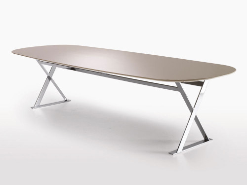 Maxalto Pathos Elliptic Table by Antonio Citterio Maxalto Pathos Elliptic Table by Antonio Citterio