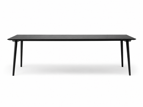SK6 In Between Dining Table