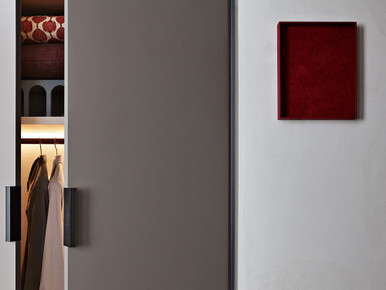 Gliss Master Grip Wardrobes