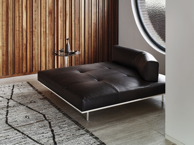 Matic Chaise Lounge