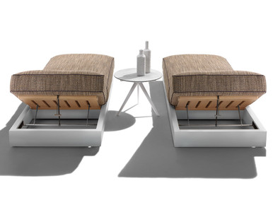 Freeport Outdoor Day Bed