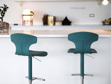 Montera Barstool - Column Base