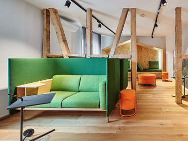 Floater Lounge Collection