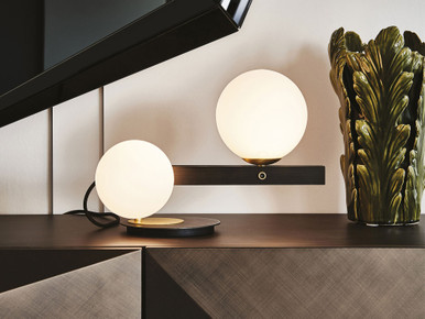 Planeta Table Lamp