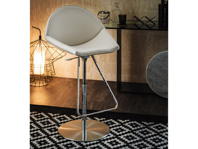 Kiss Barstool