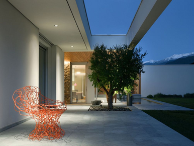 Corallo Armchair