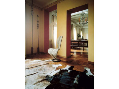S-Chair