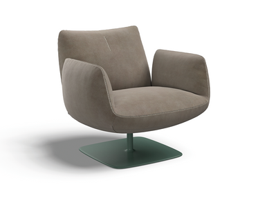 Jalis Club Chair