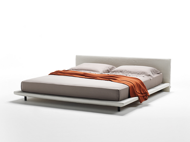 Chemise Bed