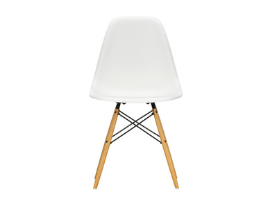 Eames DSW Plastic Chair