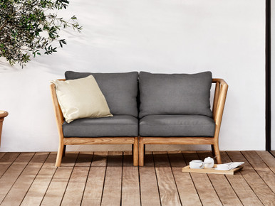 Tradition Sofa