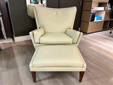 V11 Lounge Chair with Ottoman