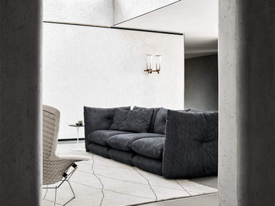 Perron Pillo Sofa
