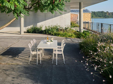 Thorvald SC99 Dining Table