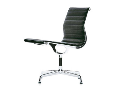 Eames Aluminium EA 105 Office Chair