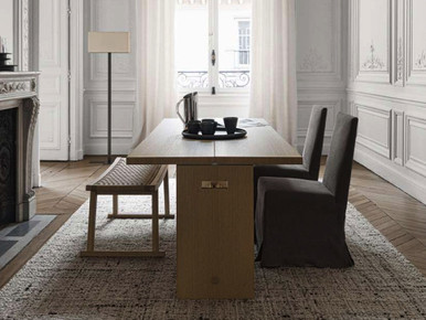 Cuma Extendable Dining Table