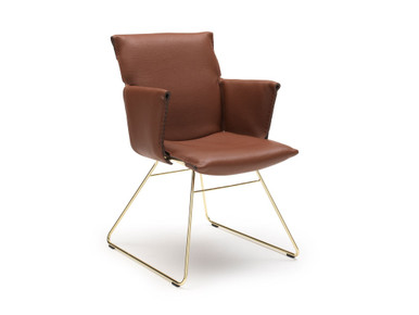 DS-515 Snug Lounge Chair