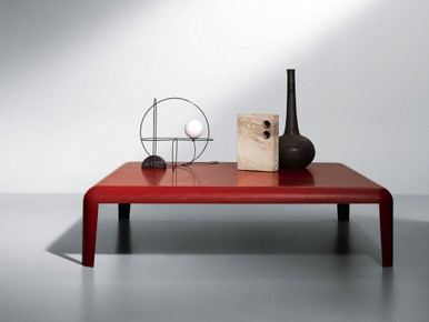 Ferro Coffee Table