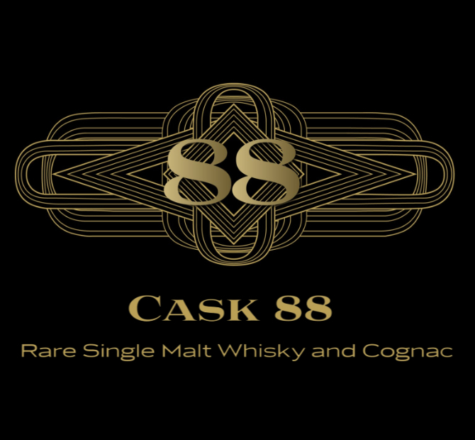 Highlander Inn & Cask 88 The Digestive Dram 27 Year Old Blended Malt.