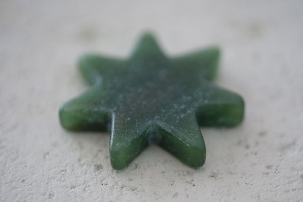 Aventurine 7-Point Star Stone