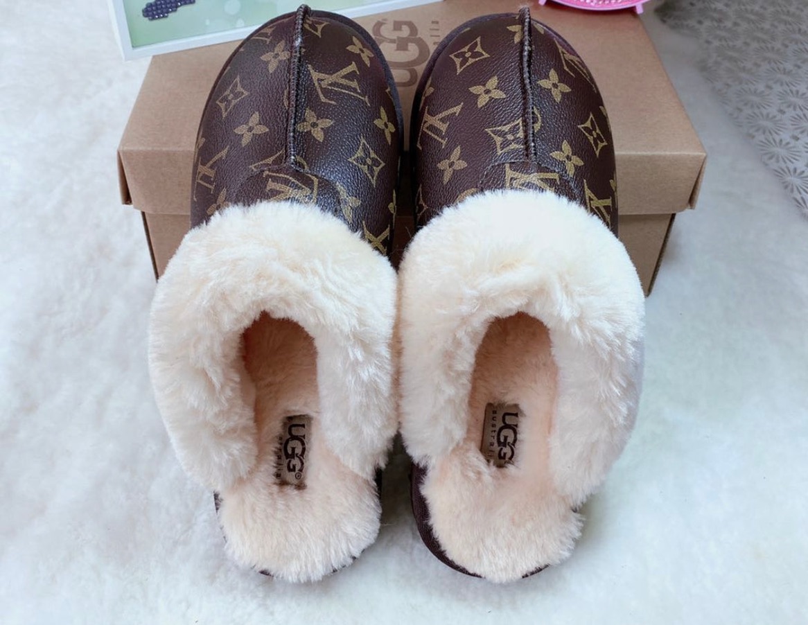 louis vuitton uggs slippers