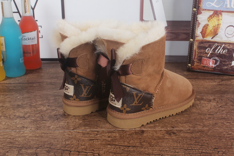 louis vuitton ugg｜TikTok Search