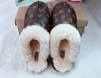 UGG x LV Monogram Slippers from charm-luxury