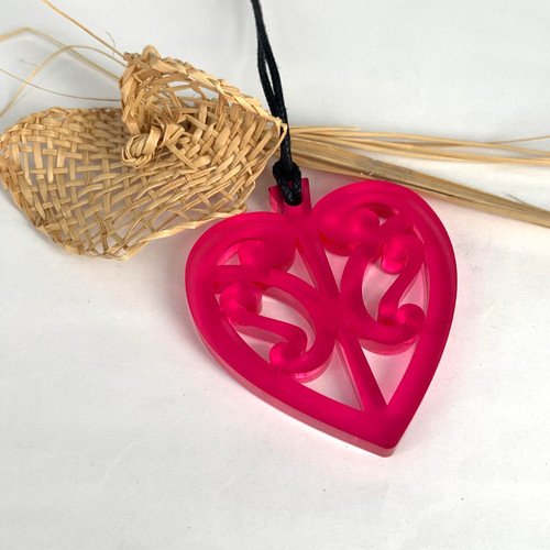 Kowhaiwhai heart design resin pendant from SoNZ - red