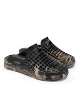 Lusso Cloud Scenario Slide - Woodland Camo