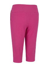 Callaway Women's Hybrid Pull-On Bermuda (38cm/15") - Fuchsia Purple