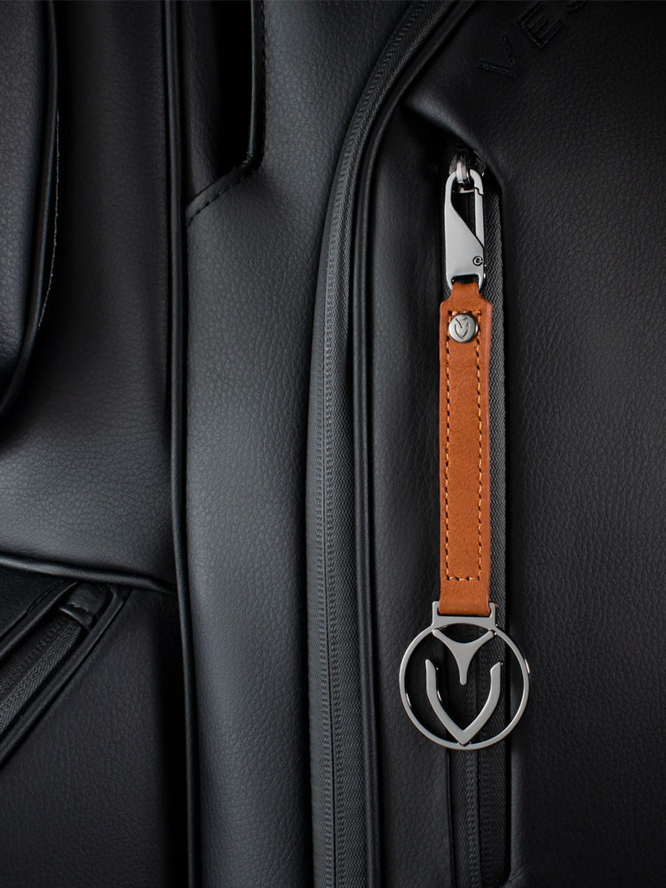 Vessel Medallion Logo Pull