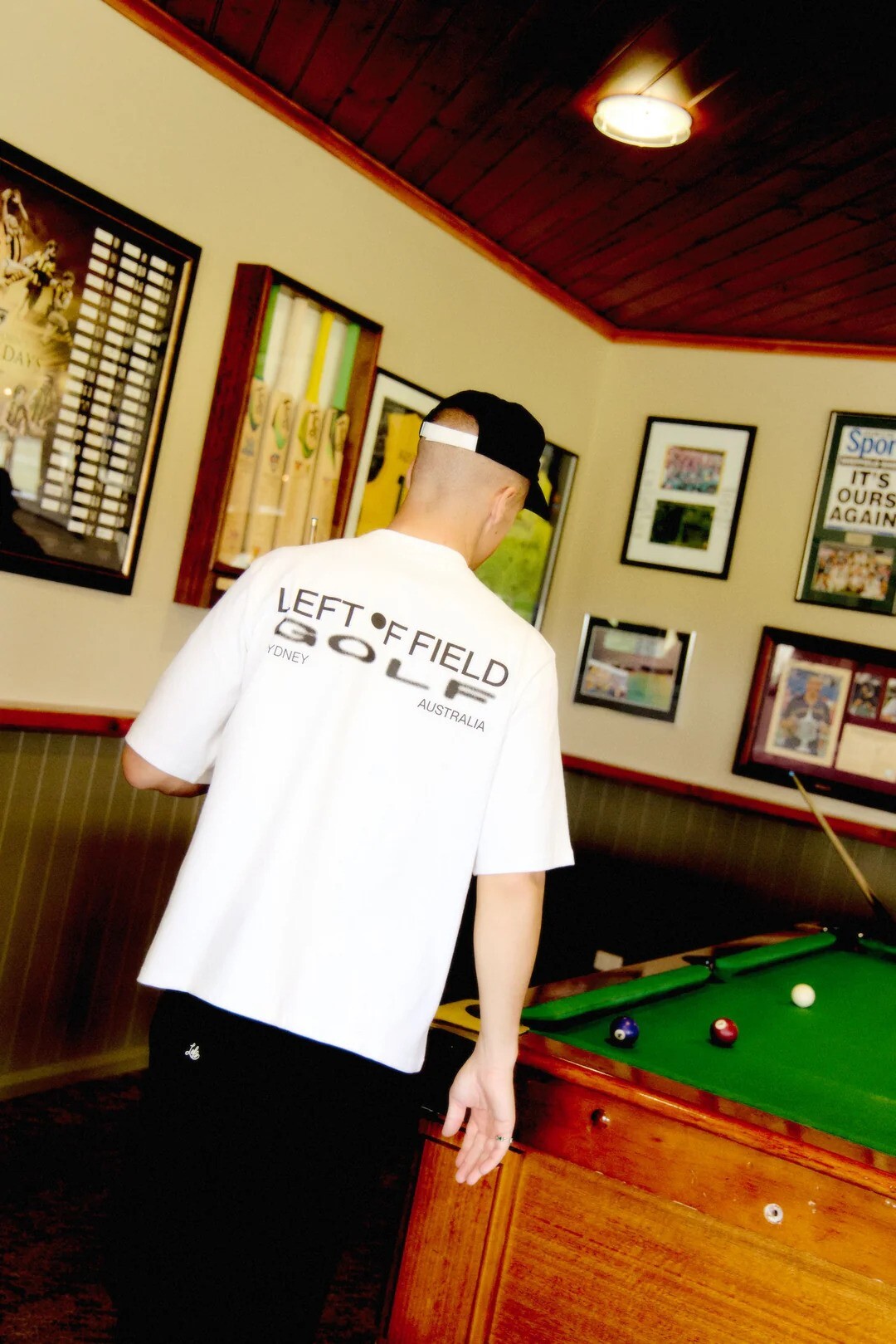 Left Of Field Golf Sprayed T-Shirt - White