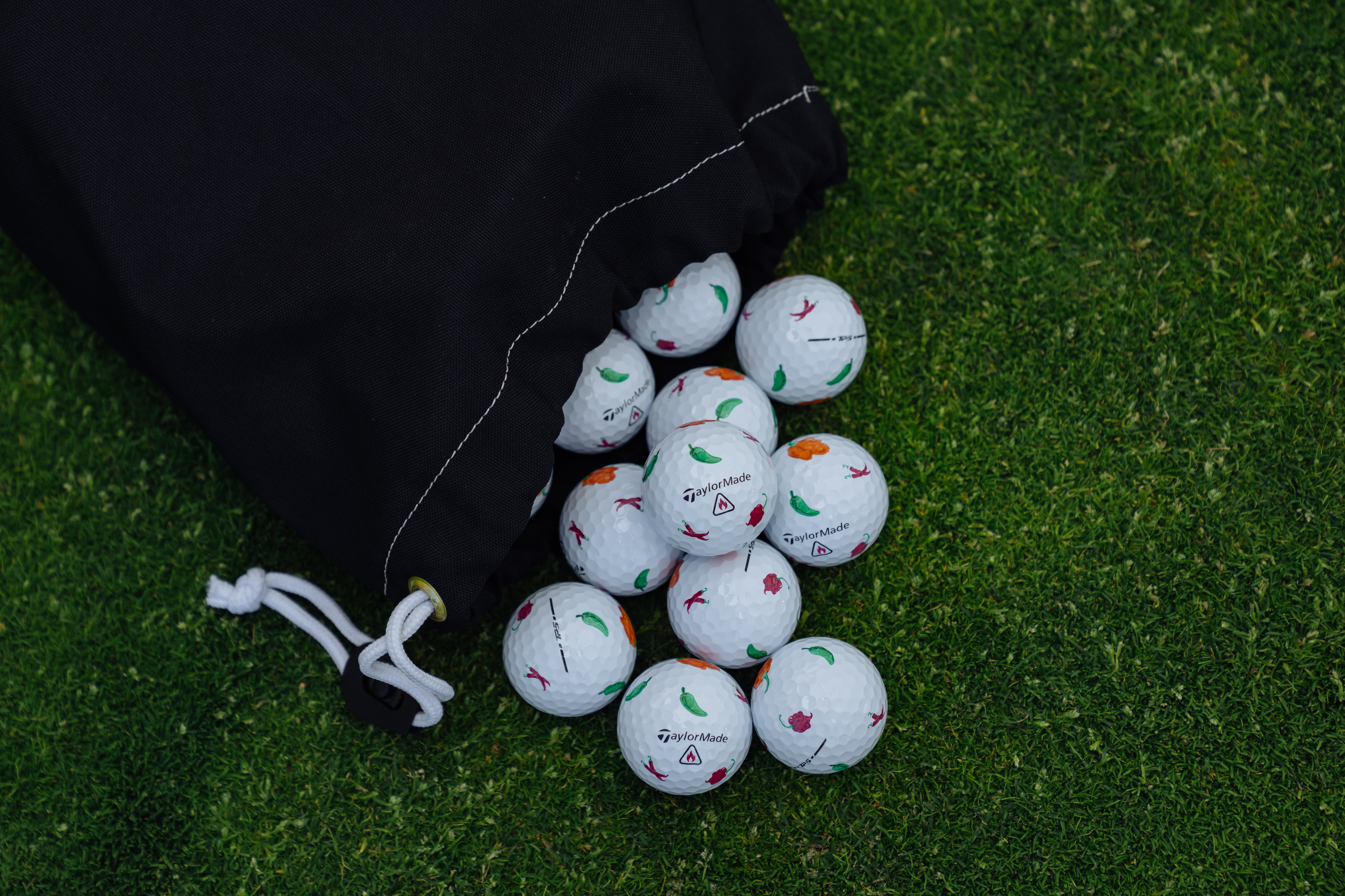 TaylorMade TP5 Pix Limited Edition Peppers Golf Balls