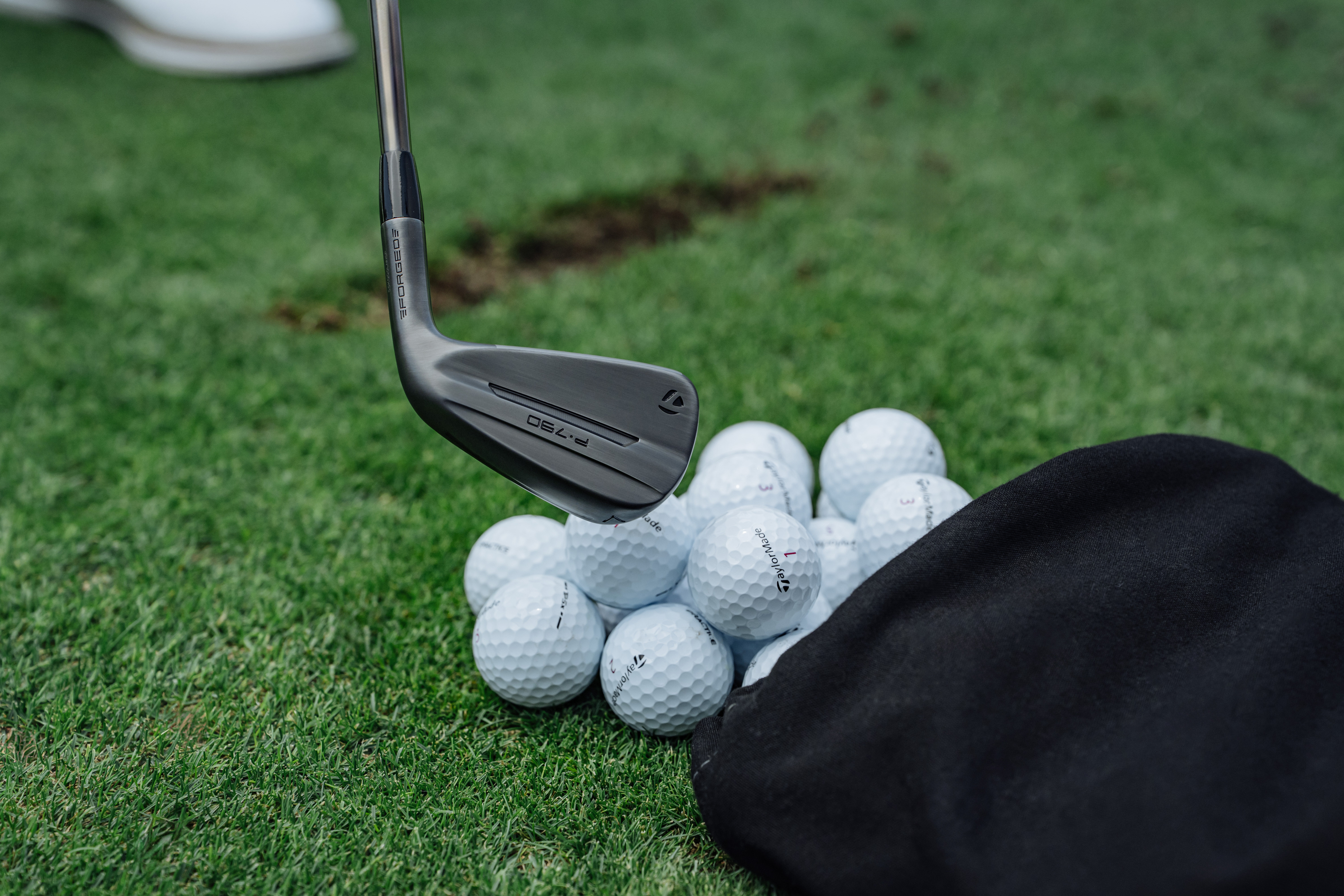 TaylorMade P790 Designer Series Irons - Steel Shaft 4-PW