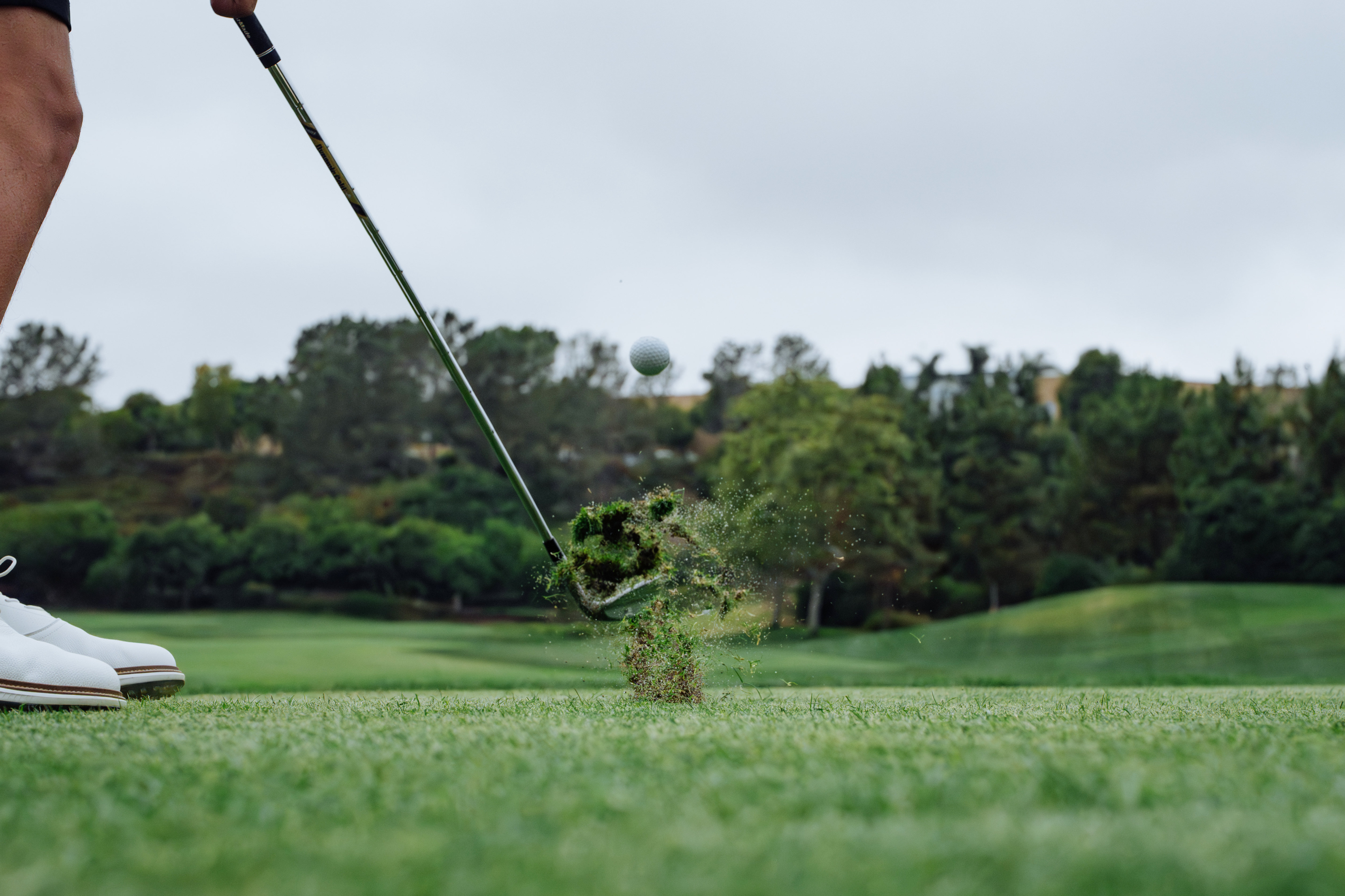 TaylorMade Milled Grind 5 Wedge - Satin RAW Chrome