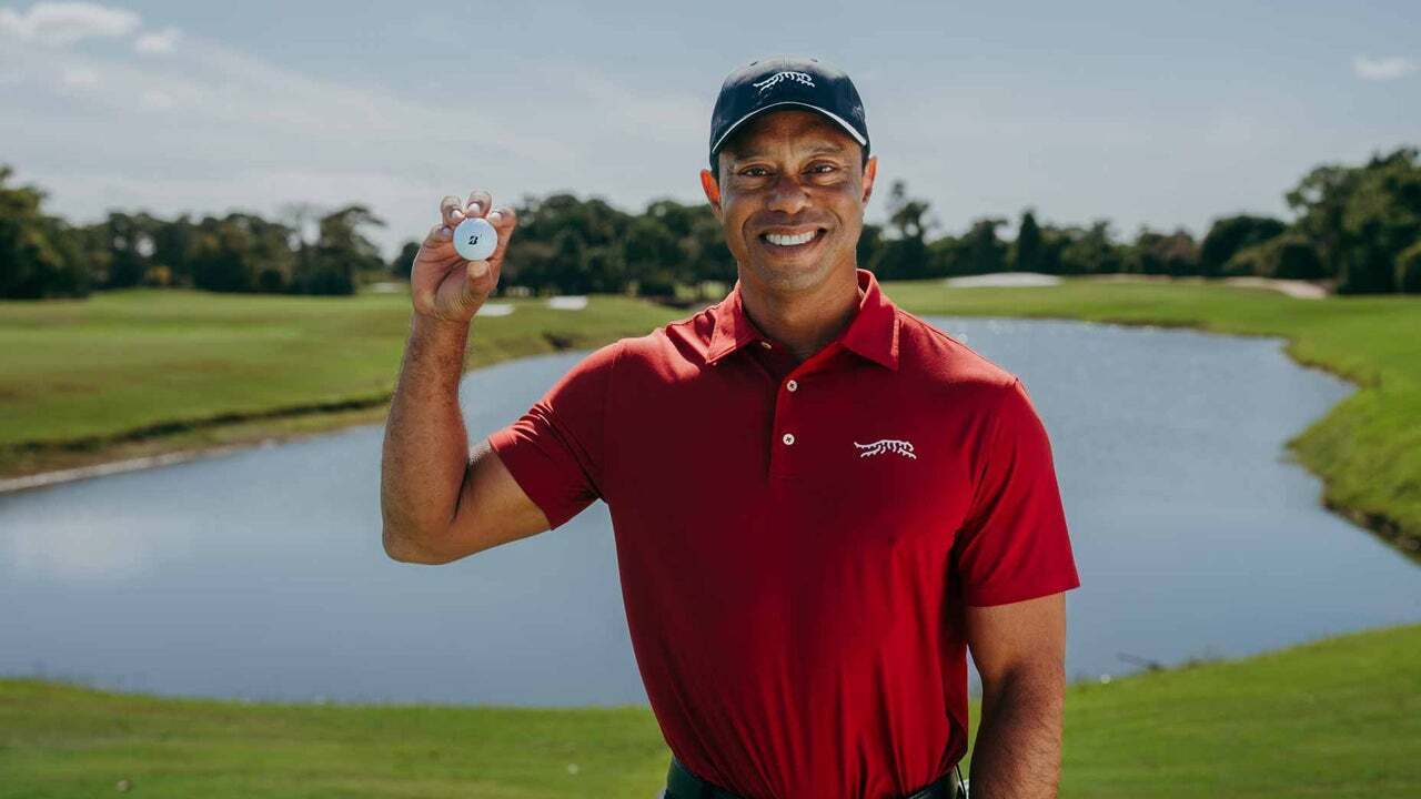 Bridgestone TOUR B X Tiger Woods Edition 2026 Golf Balls