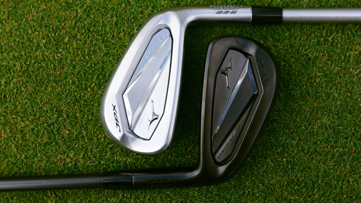 Mizuno JPX925 Forged Irons - GolfBox