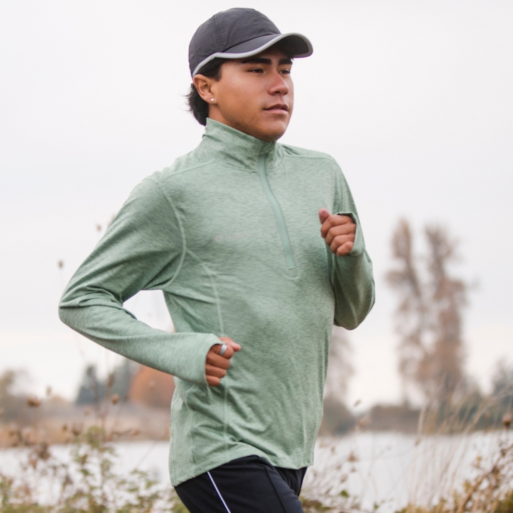 Men's Quanta Zip Top - SportHill® Direct – The Performance Never