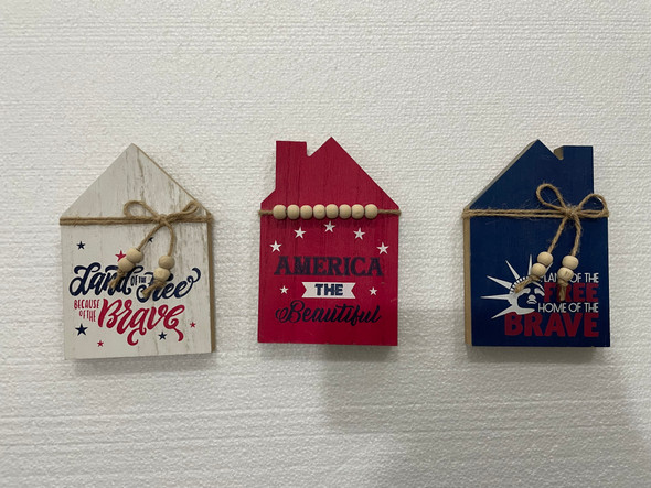 TABLE DECOR PATRIOTIC MDF HOUSE W/RAFIA & BEAD TRIM 3AST IN 18PC PDQ