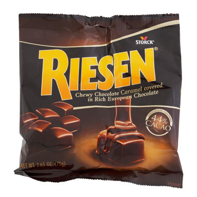 RIESEN CHOCOLATE CARAMELS 2.65 OZ PEG BAG