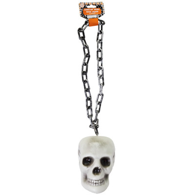 CHAIN W/SKULL LIGHT-UP EYESPLASTIC 22IN L/BATTERIES INCLUDED HLWN HDR