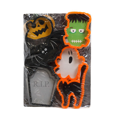 COOKIE CUTTER HALLOWEEN 6PK PP PLASTIC ON BACKER CARD/LABEL