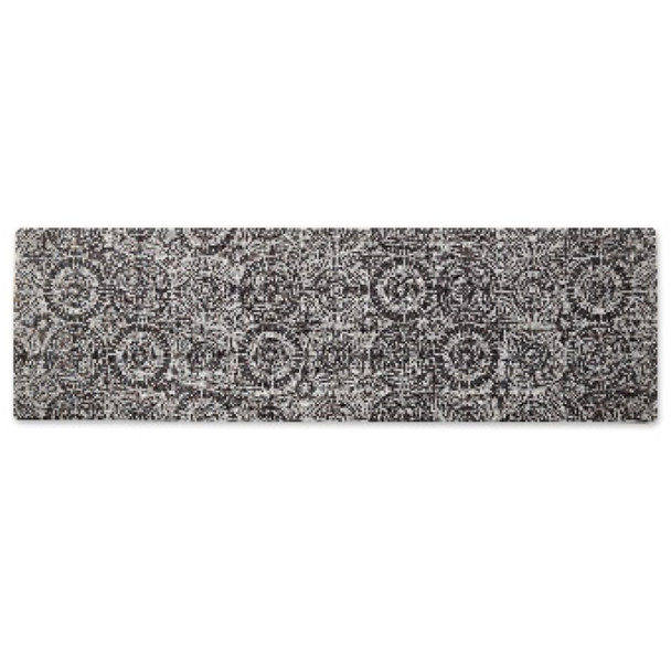 DOORMAT 17.75X59 TUFTED KALEIDOSCOPE BLACK FOAMING CUSHION PVC