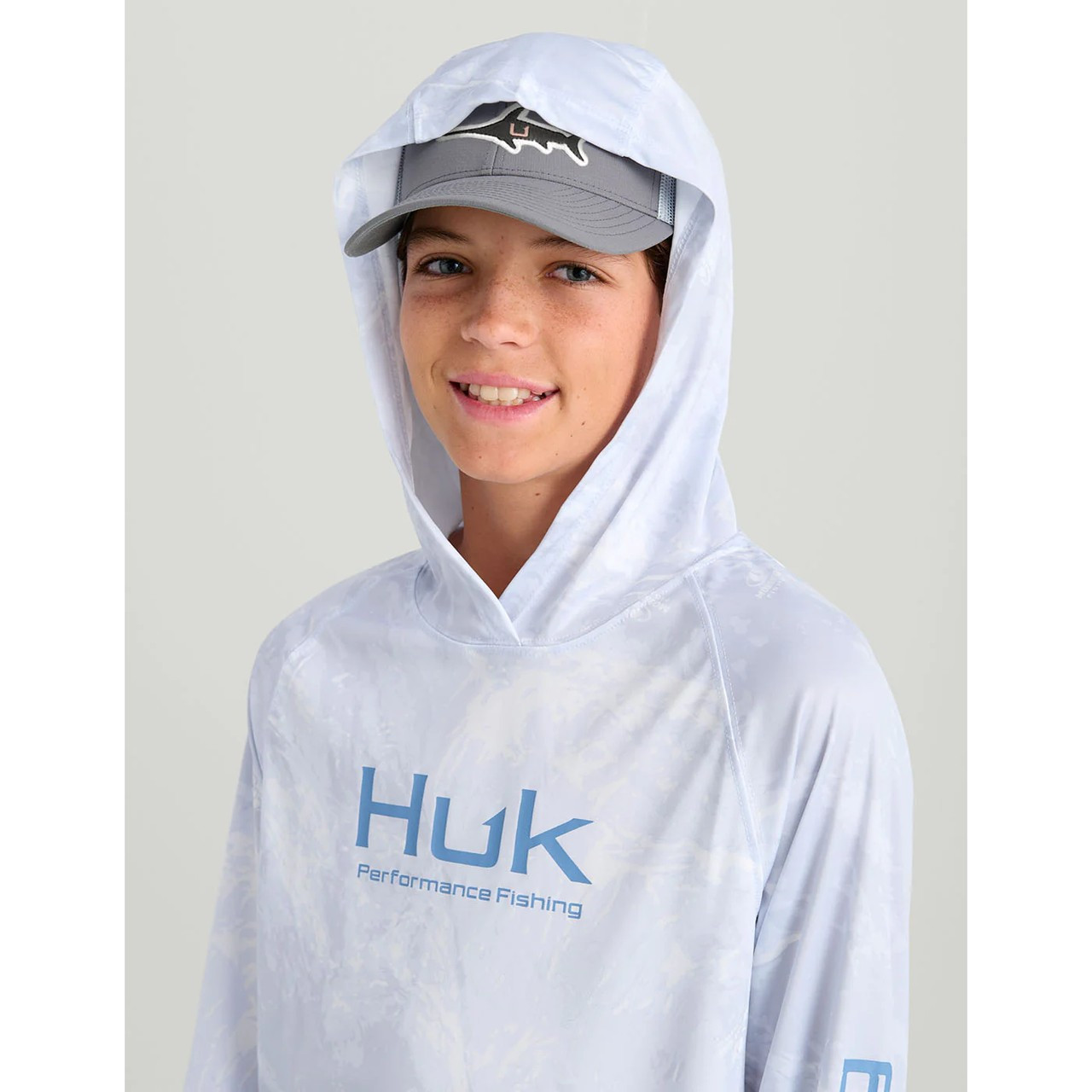 H7120123 Huk Kids Mossy Oak Pursuit Performance Hoodie