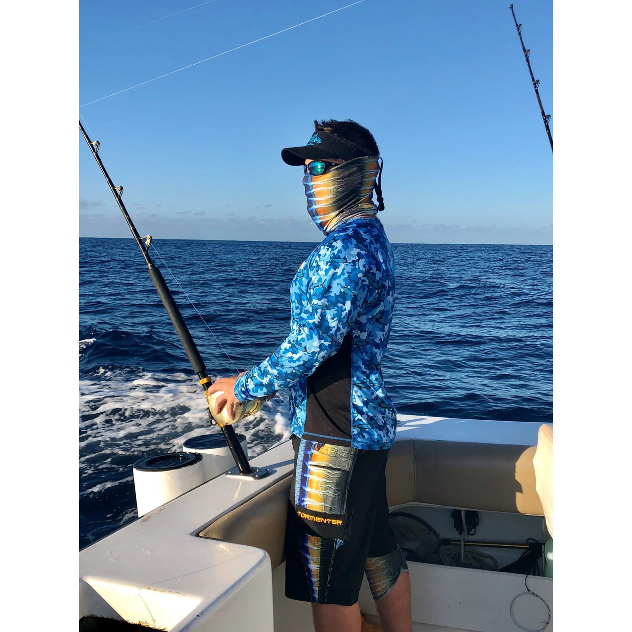 BSST Tormenter Ocean 4x4 Board Shorts - Side To