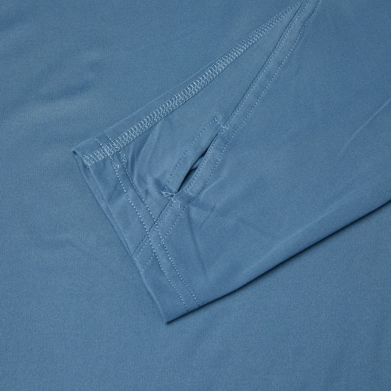 1015251014 Pelagic Freespool Hooded Performance Shirt