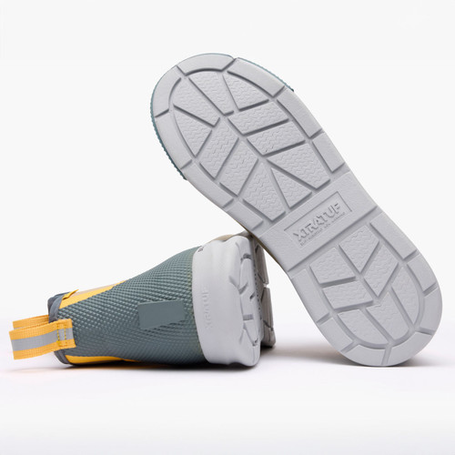 XADSM900 XTRATUF 6 Inch Ankle Deck Boots Sport - Tan Multi