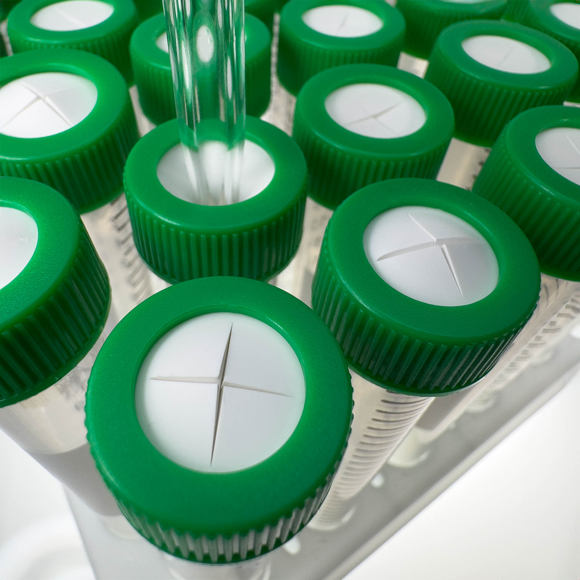 .. A ..¨̮　0711 15 mL Centrifuge Tube with Cross-Cut Septa Cap