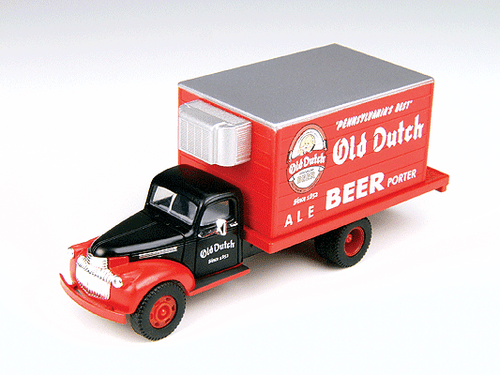 1941-1946 Chevrolet Reefer Truck Old Dutch Beer