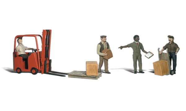 Workers with Forklift - HO Scale